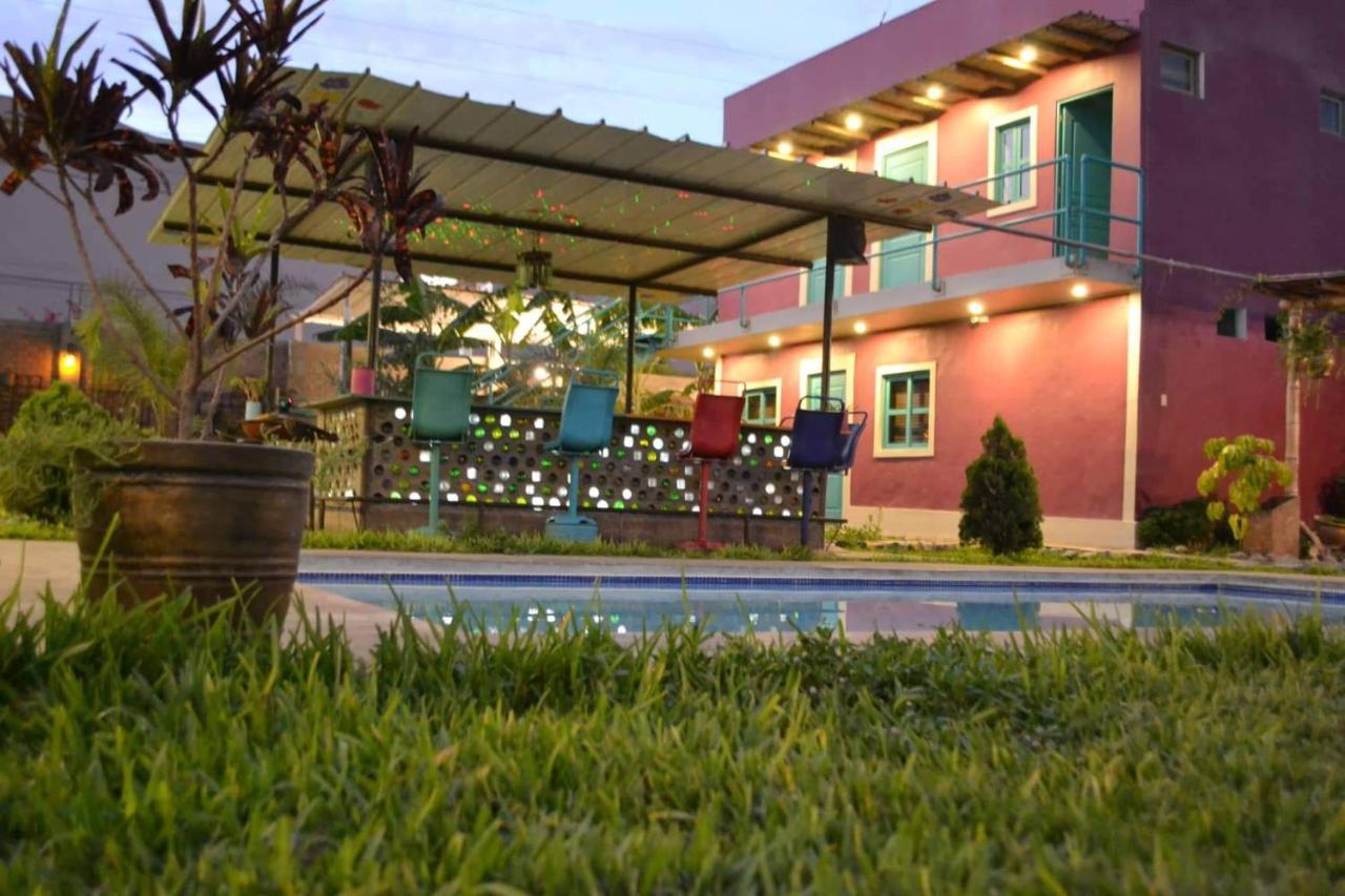 The Upcycled Hostel Huacachina Ica Extérieur photo